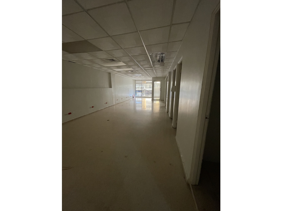 Alquiler de local comercial en Av. Balboa — foto 5