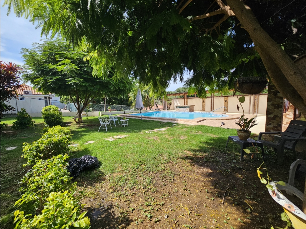 Venta de casa con piscina en Chitré, Herrera. MB — foto 5