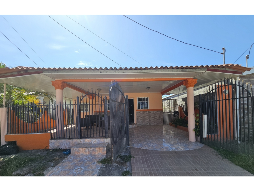 Venta de casa en Altos de la Feria, Villa de Los Santos