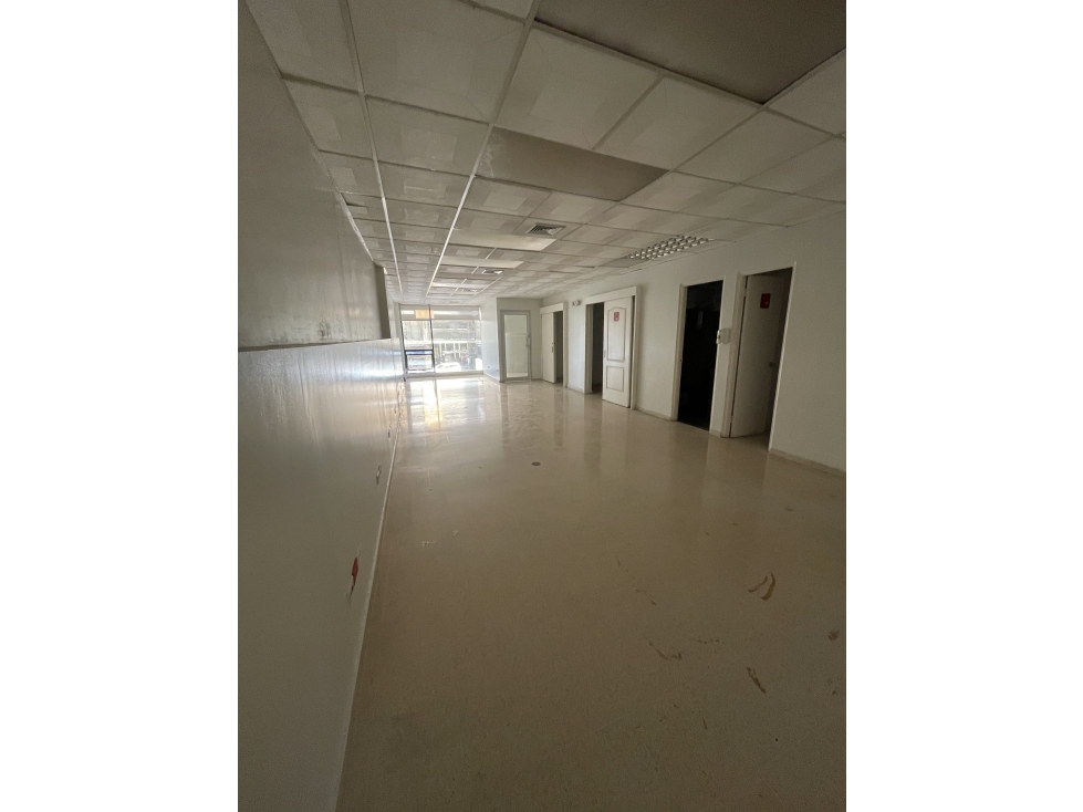 Alquiler de local comercial en Av. Balboa