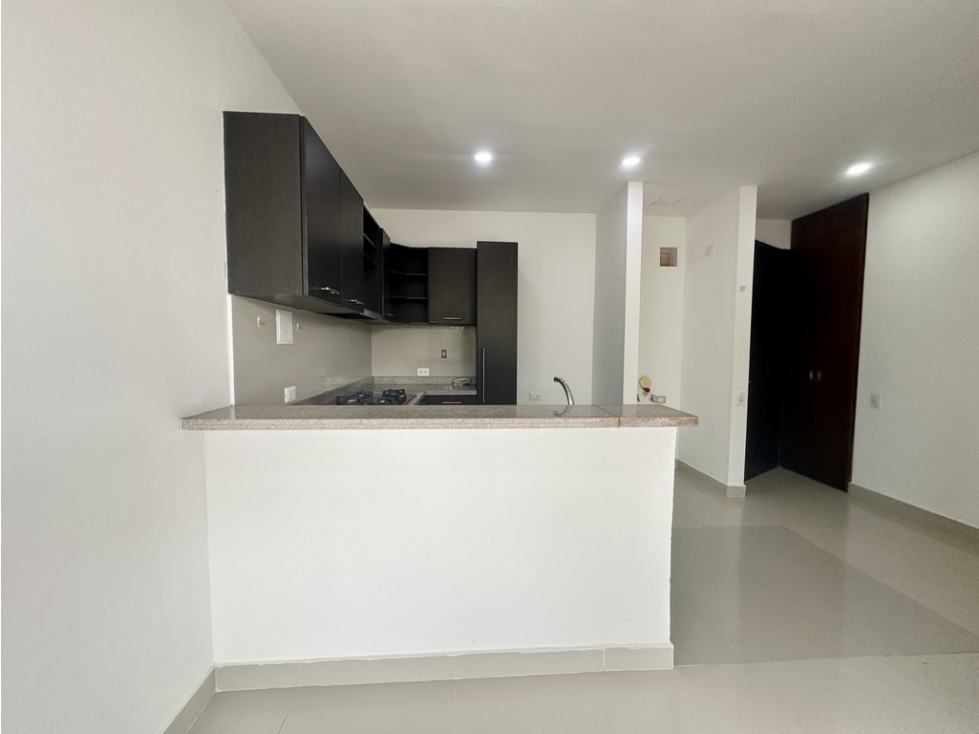 Zona Norte - Venta de Apartamento en Laguna Club. — foto 2