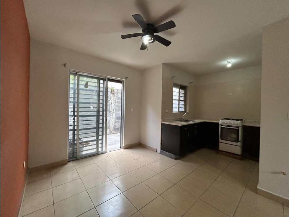 CASA EN RENTA EN LAS HADAS 4TO. SECTOR EN ESCOBEDO N.L. - 6