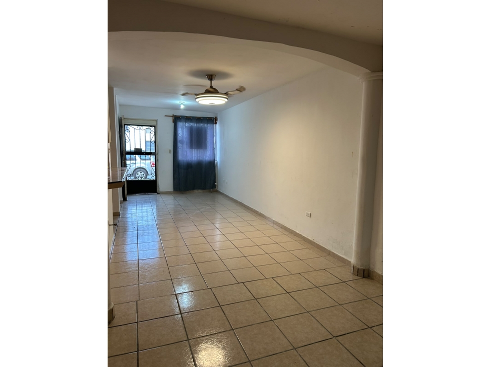 CASA EN RENTA EN JOYAS DE ANAHUAC, ESCOBEDO N.L. - 2