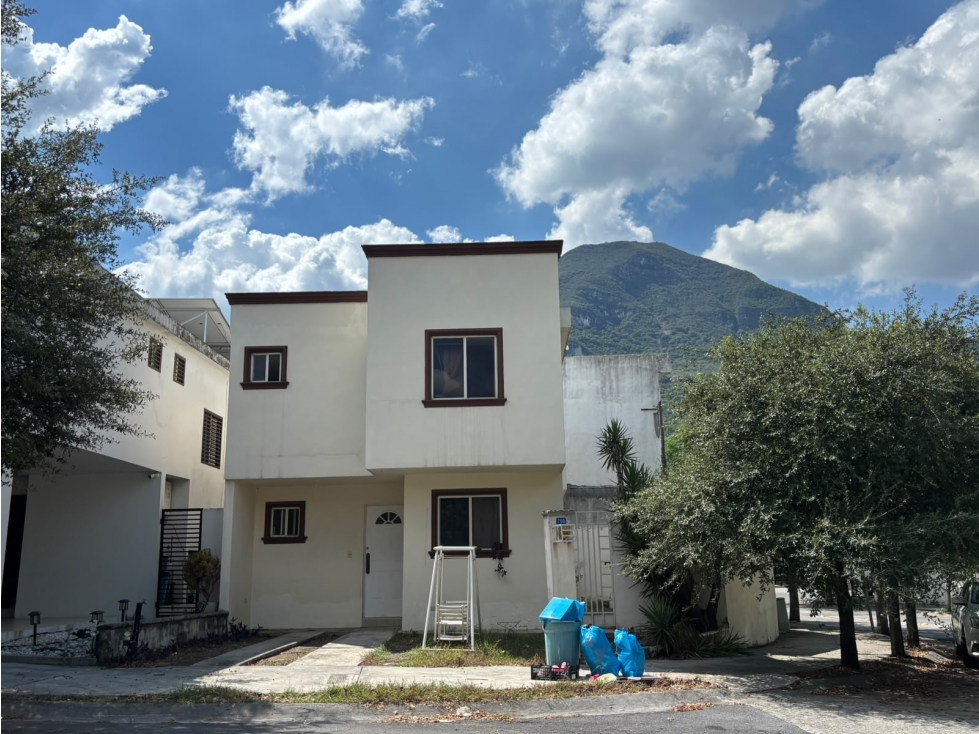 CASA EN RENTA EN FRACC.CORTIJO LA SILLA, GPE, NL
