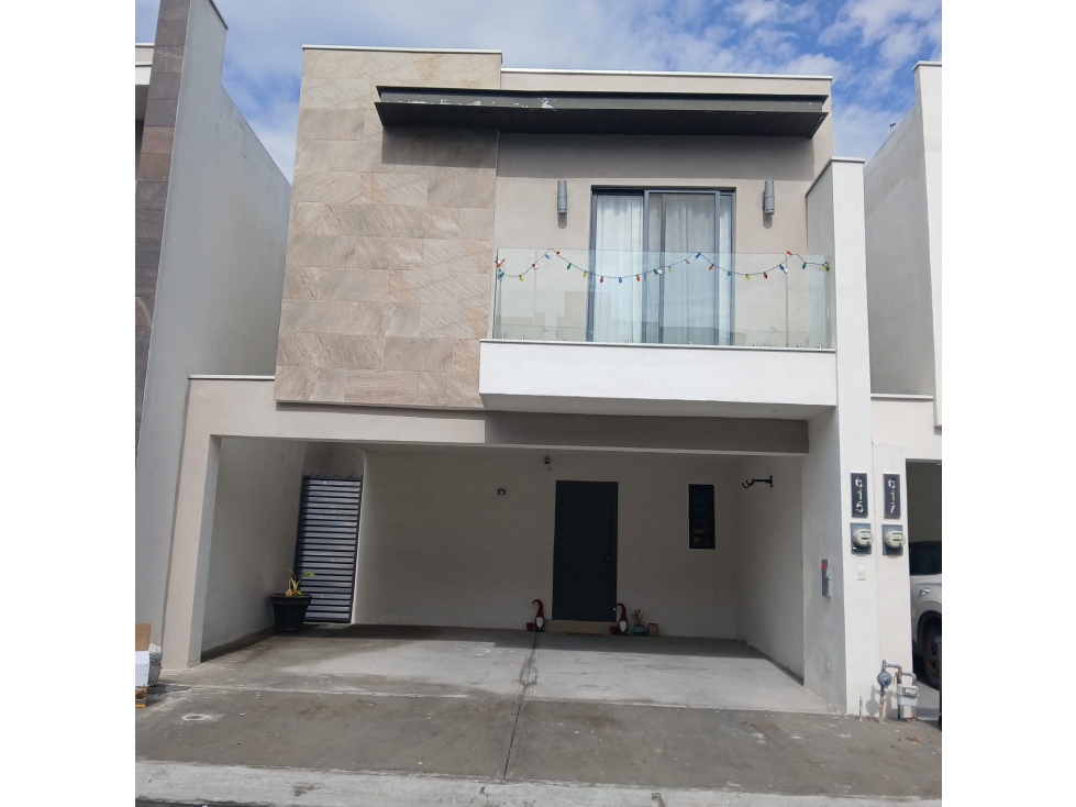 CASA EN VENTA EN APODACA FRACC ARBADO SEC FLORESTA