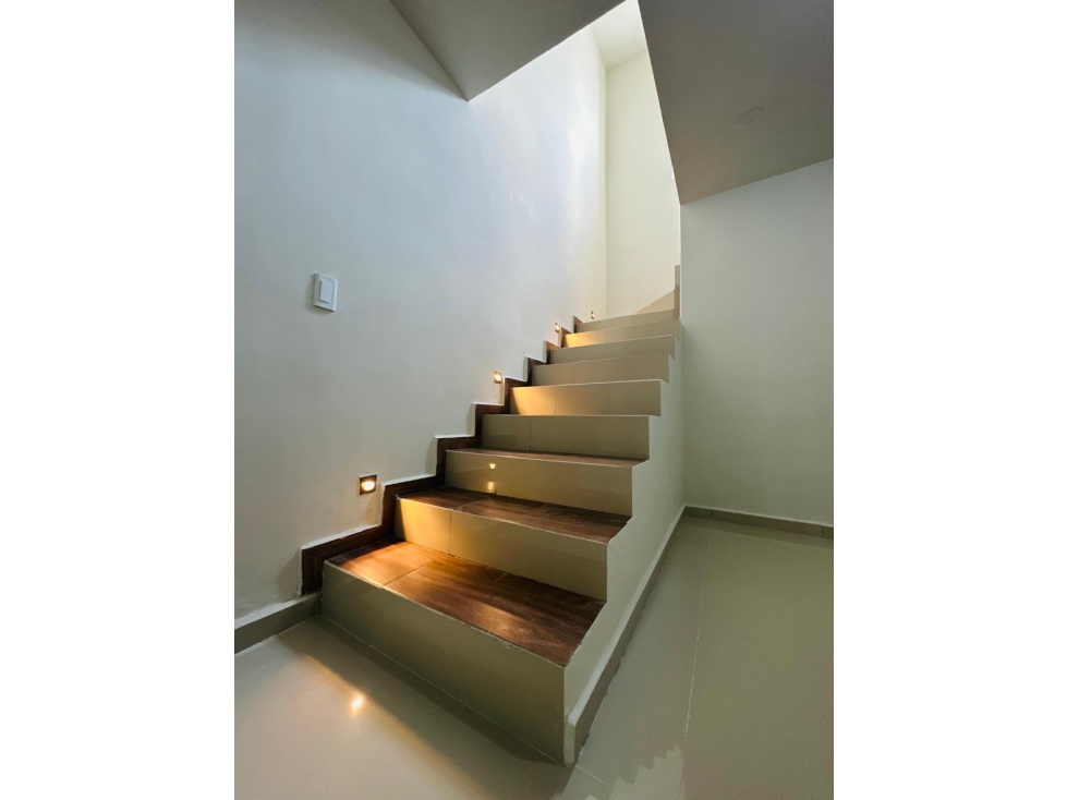 CASA EN VENTA EN CENTRO DE SAN NICOLÁS DE LOS GARZA, NL. - 4