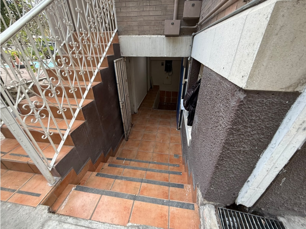 CASA EN RENTA EN MONTERREY CENTRO CASONA HISTORIA USO COMERCIAL — foto 3