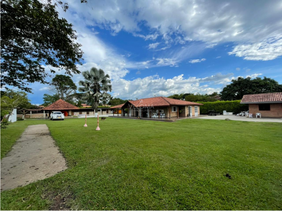 Se Vende Casa Campestre en Cafelia