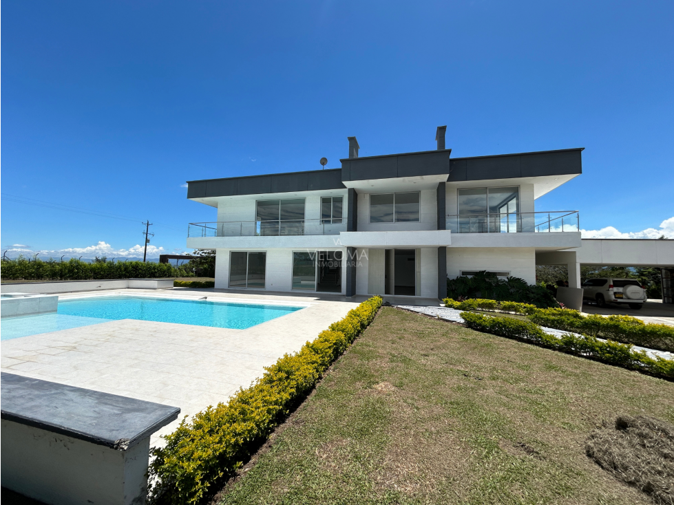 Se Vende Casa Campestre en Cerritos