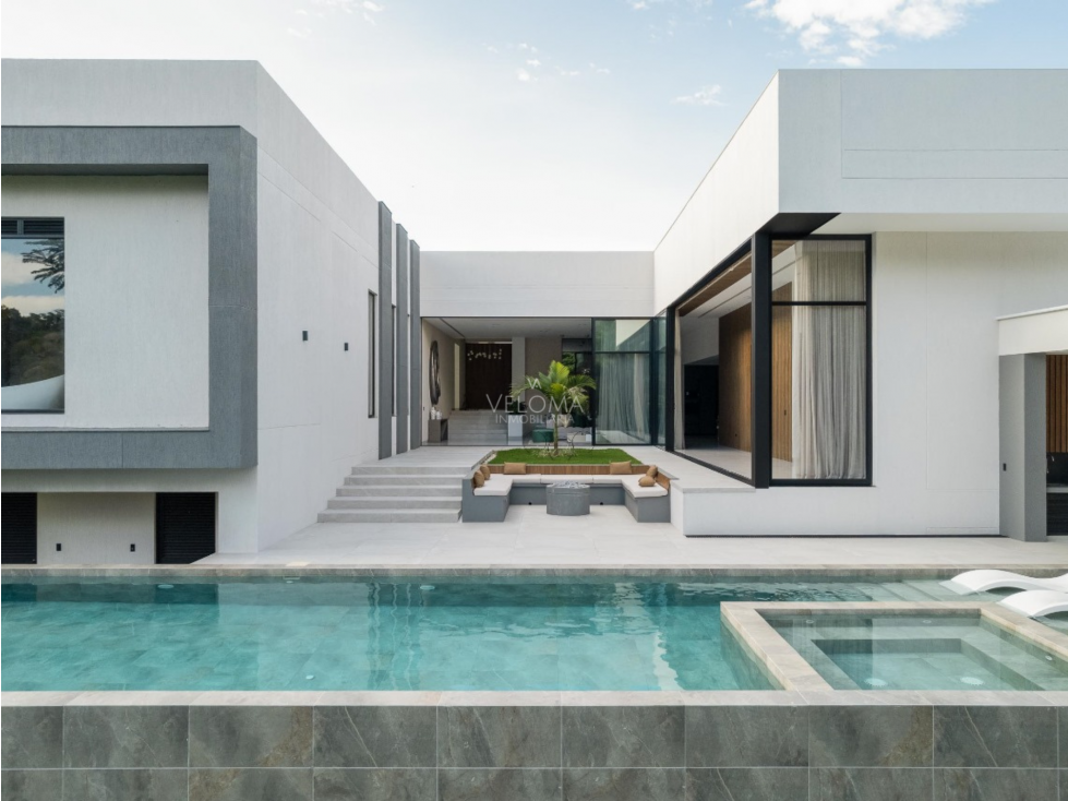 Se Vende Casa Campestre en Cerritos