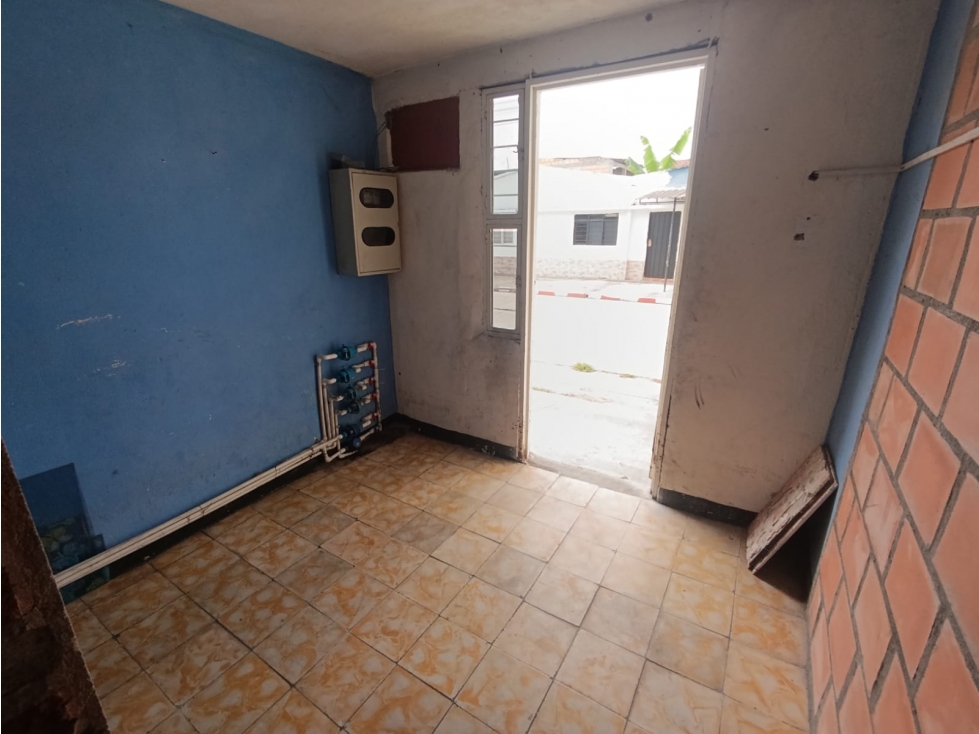 B/ PORTALES DEL RIO APTO 201 - 4