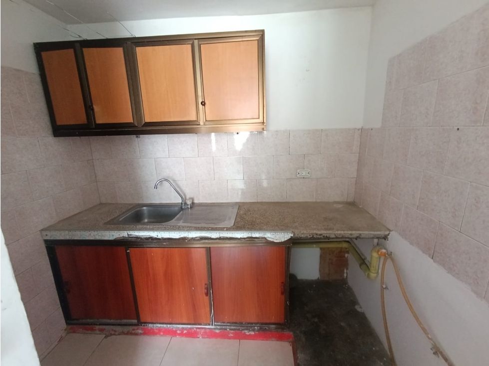 B/ PORTALES DEL RIO APTO 202 - 6