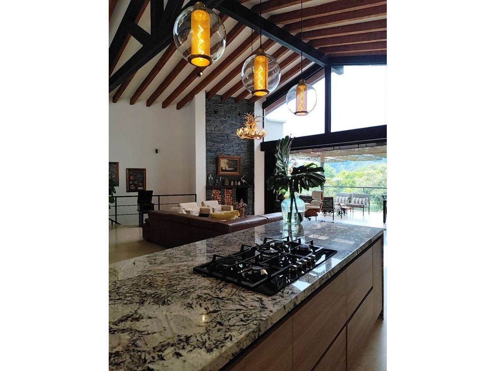 CASA EN VARIANTE PALMAS SIN PEAJE