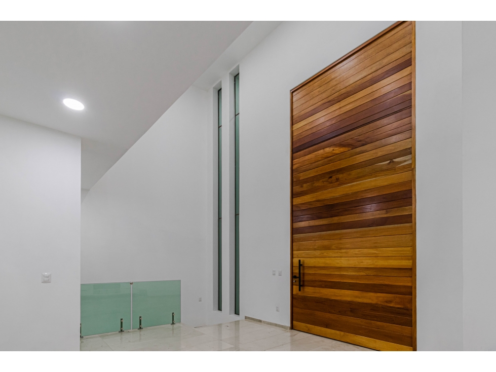 SE VENDA CASA EN RESIDENCIAL A 7 MIN DE CUERNAVACA CON SEGURIDAD 6 REC — foto 2