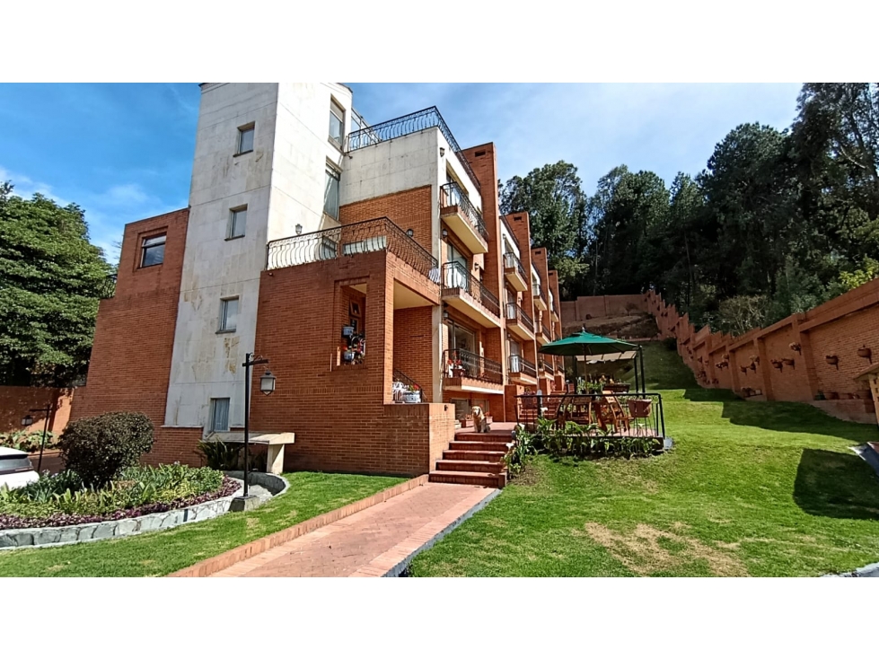 CASA EN CERROS DE SUBA DE 4 PISOS