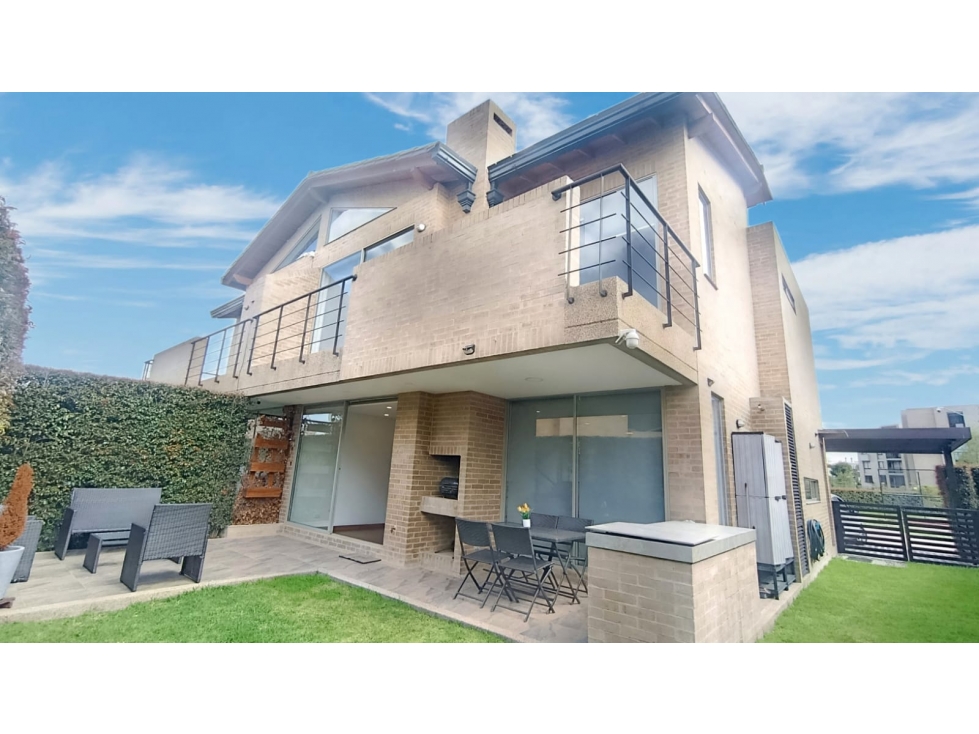 CASA EN CAJICA VEREDA CHUNTAME DE 2 PISOS — foto 2