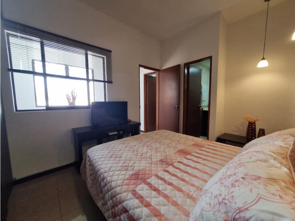 Apartamento Amoblado San Pablo 4 piso renta por noche $220.000 — foto 3