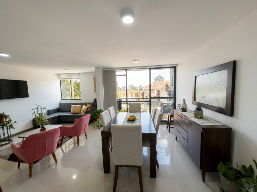 En Venta Apartamento Amplio E Iluminado Al Norte De Amenia — foto 2