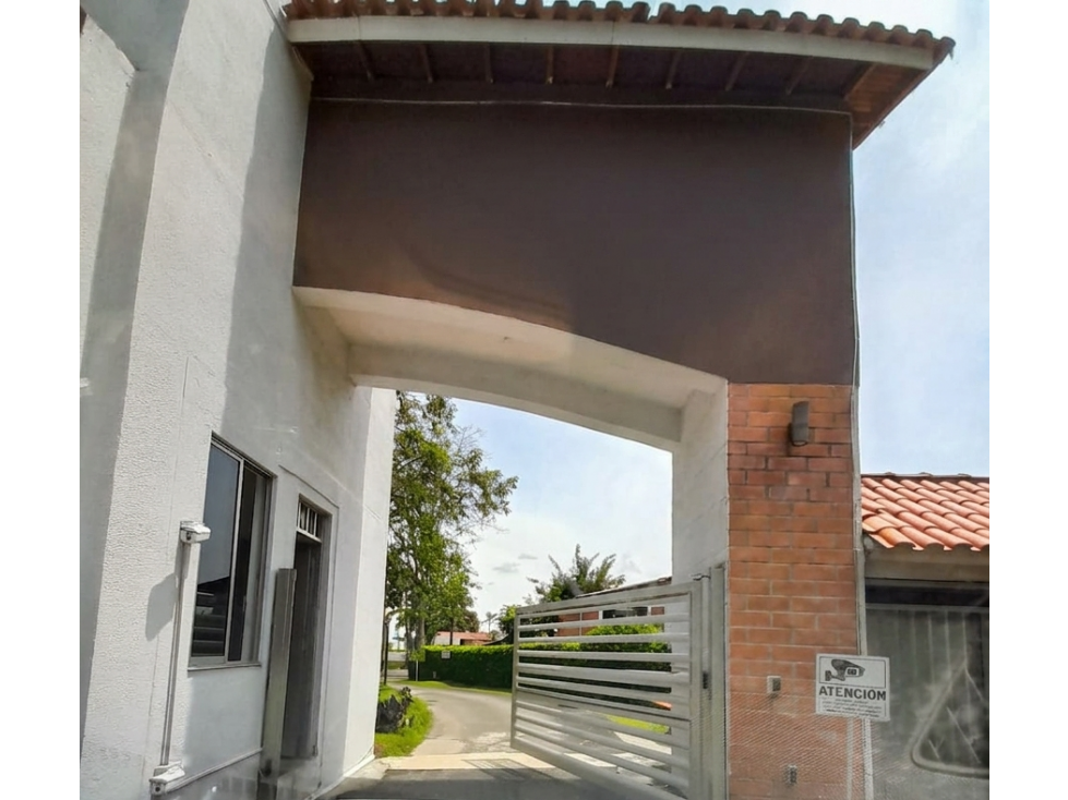 Casa campestre en venta Vereda Sabanitas Pereira — foto 2