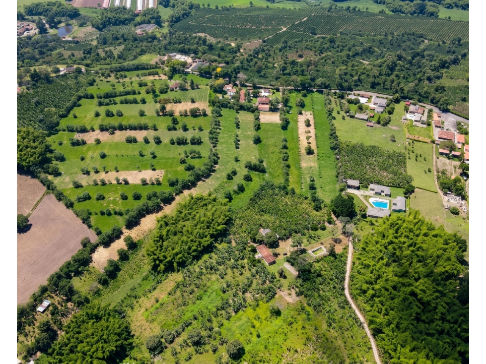 LOTE EN VENTA, VIA MONTENEGRO — foto 5