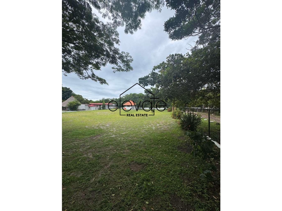 TERRENO EN PUNTA CHAME