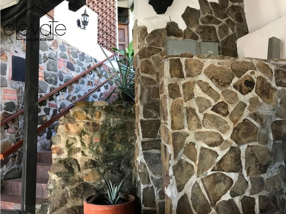 CASA EN LA CRESTA — foto 2