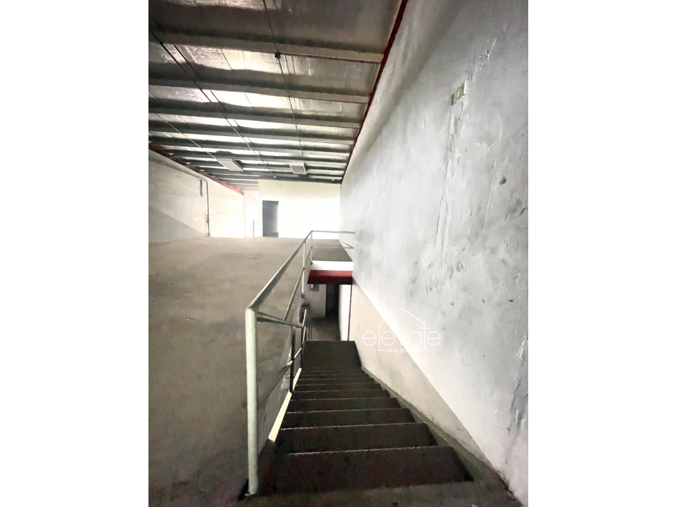 Alquiler de Bodega en Juan Diaz Galera Balzac — foto 6