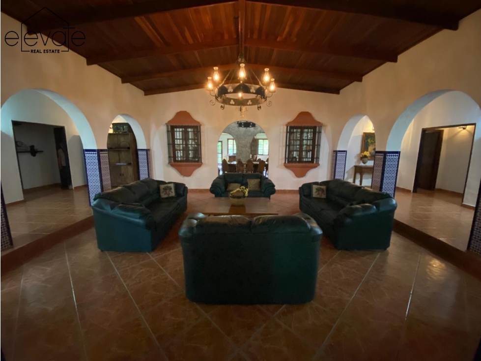 CASA EN EL VALLE - EL VALLE DE ANTON - 3