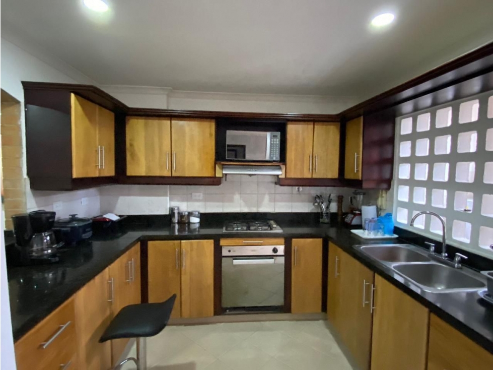 APARTAMENTO DÚPLEX EN VENTA EN LAURELES MEDELLÍN 214.64 M2 — foto 3