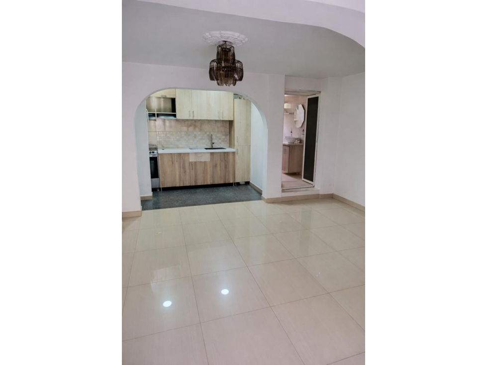 CASA EN VENTA ZAMORA, BELLO 103 M2