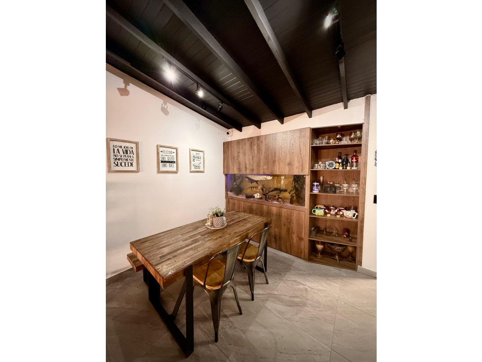 VENTA DE CASA DE 3 NIVELES CABAÑITAS BELLO 256 M2 SOLO CONTADO — foto 5