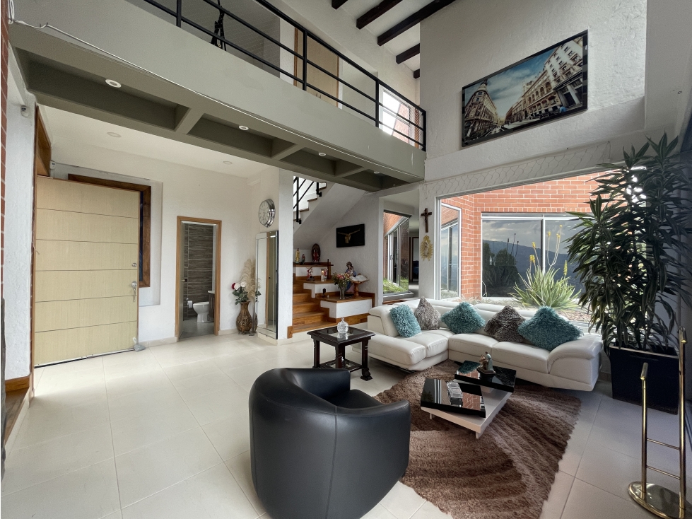 VENDO HERMOSA CASA EN NORTEAMERICA