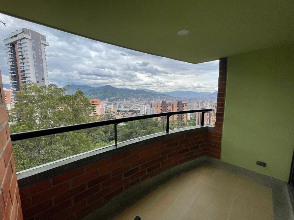 APARTAMENTO EN VENTA SABANETA 110 M2 CON VISTA A MEDELLIN — foto 5