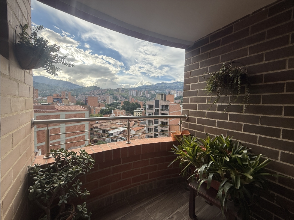 VENDO APTO EN LA FLORESTA
