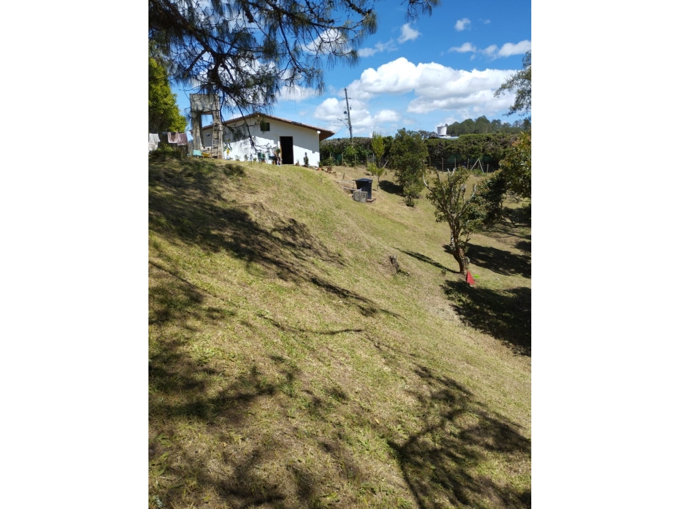 BAJO DE PRECIO CASA FINCA EN EL RETIRO VEREDA EL PORTENTO 4687 M2