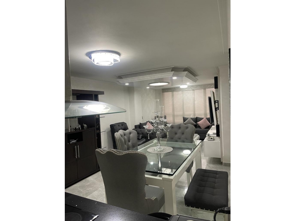 VENTA APTO BARRIO LOS COLORES — foto 2
