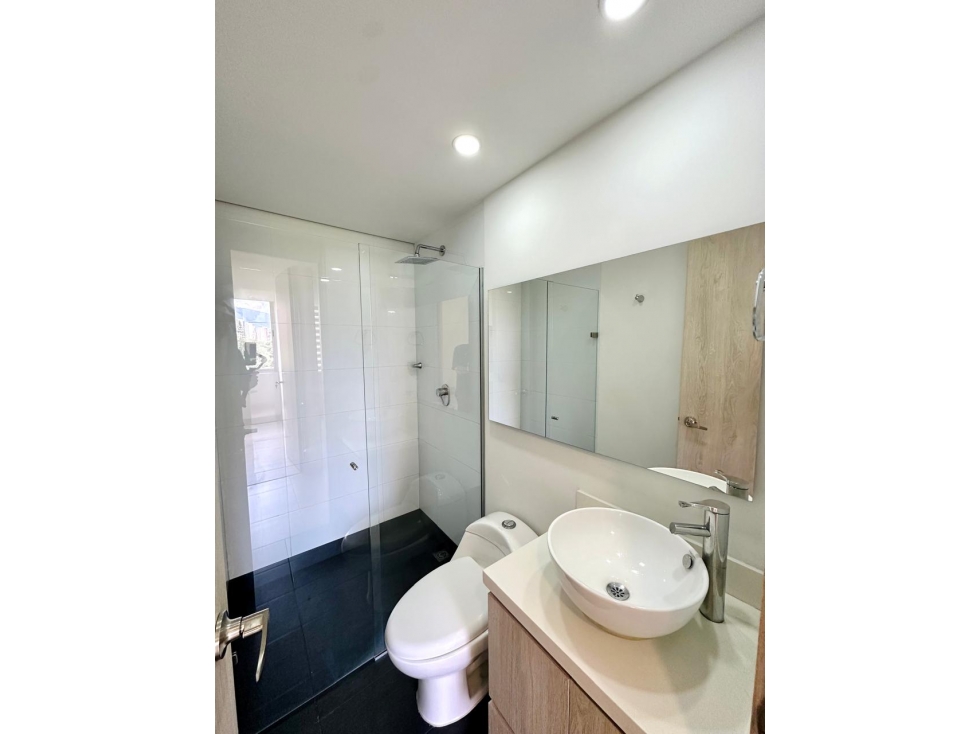 BAJO PRECIO APTO EN SABANETA EXCELENTE VISTA 97,7 M2 — foto 6