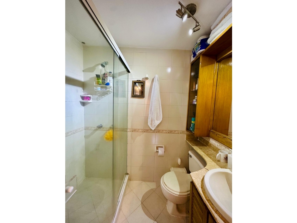 BAJO PRECIO CASA UNIFAMIAR DE 3 NIVELES LA MOTA 160 M2 EN UNIDAD — foto 5