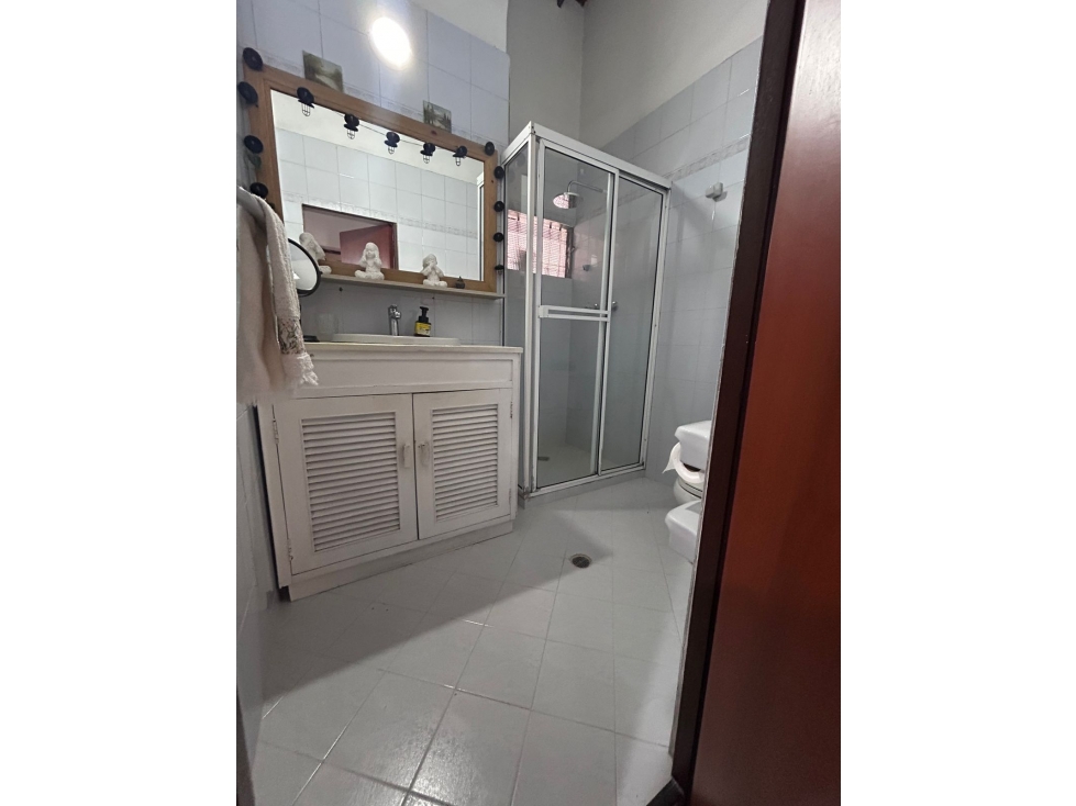 VENDO CASA SEGUNDO PISO EN CONQUISTADORES 245 M2 — foto 3