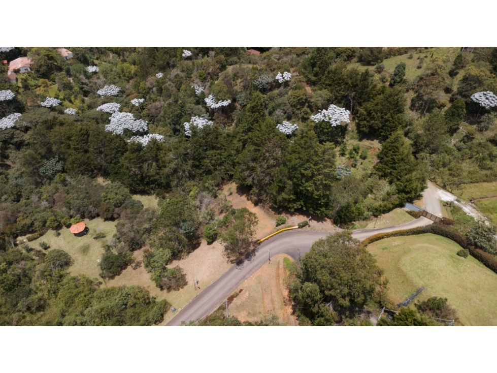 ESPECTACULAR LOTE EN GUARNE ORIENTE ANTIOQUEÑO 1708 M2 — foto 2