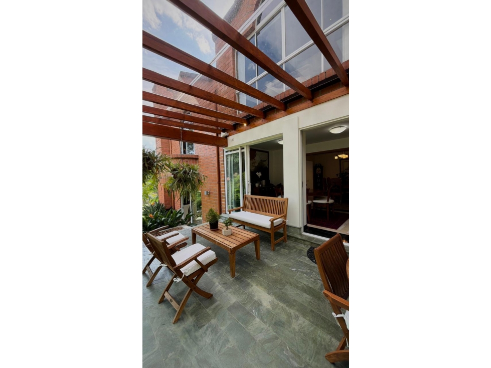 CASA EN VENTA EL POBLADO, MEDELLÍN 730.25 M2 — foto 5