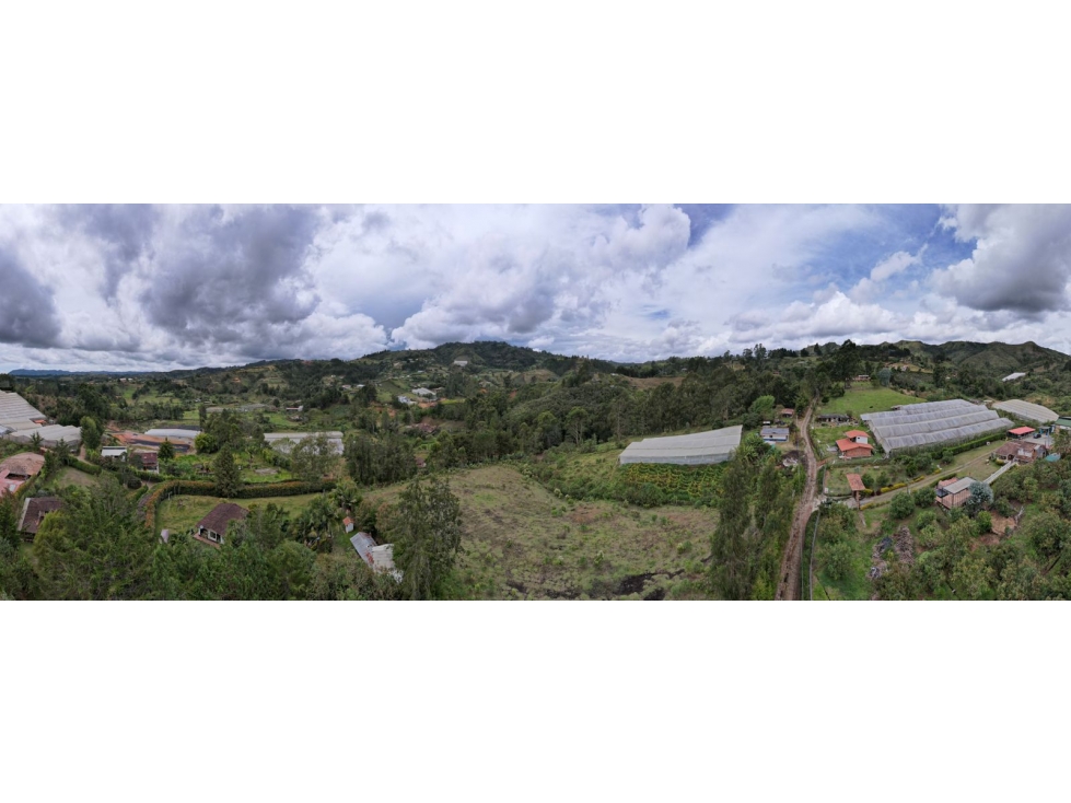 VENTA DE LOTE COMERCIAL, AGRICOLA Y DOMESTICO EN GUARNE — foto 3