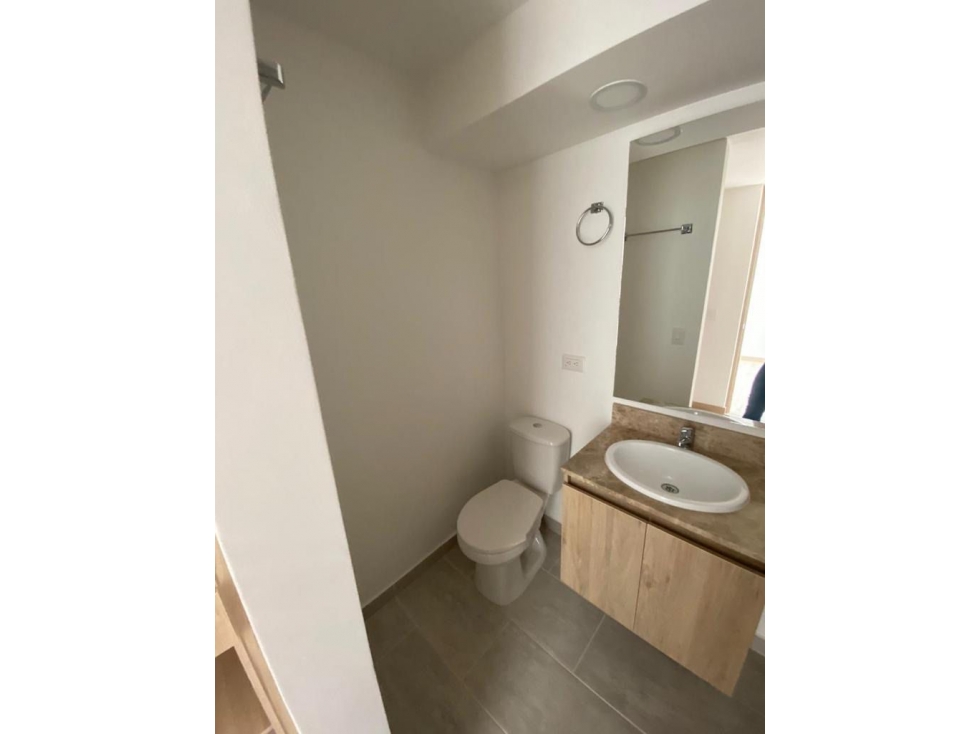 BAJO DE PRECIO VENTA DE APTO EN LA CEJA UNIDAD CIUDAD JARDIN 101 M2 — foto 5