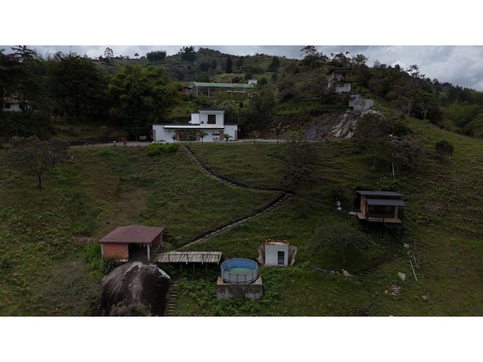 VENDO FINCA EN EL PEÑOL GUATAPÉ | VEREDA PALMIRA 4086 M2 - 6