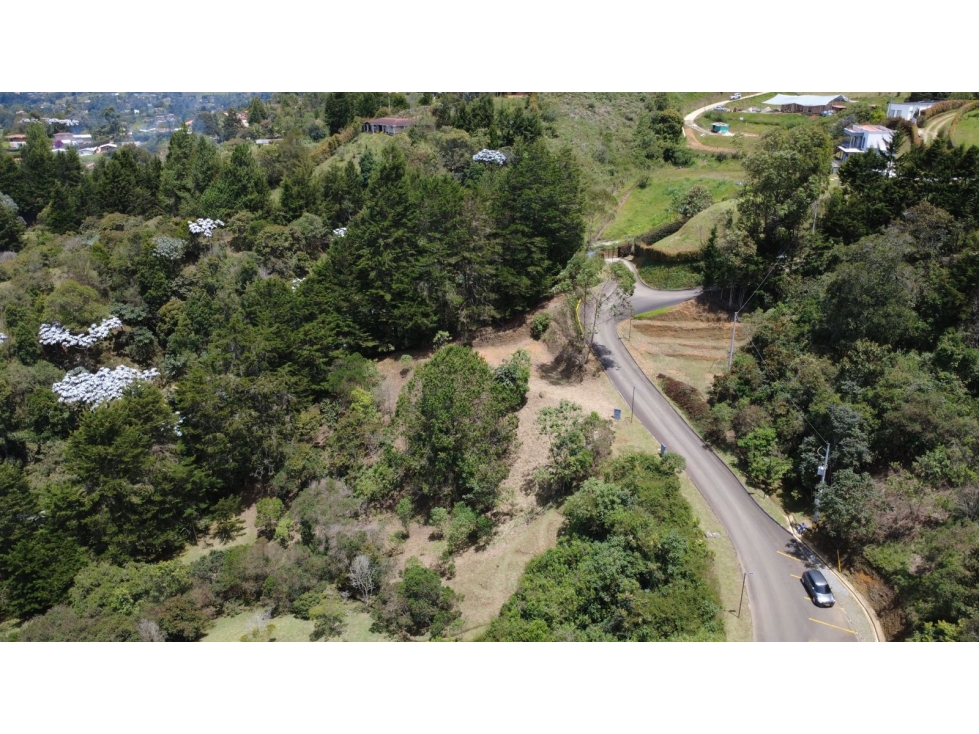ESPECTACULAR LOTE EN GUARNE ORIENTE ANTIOQUEÑO 1708 M2 — foto 3