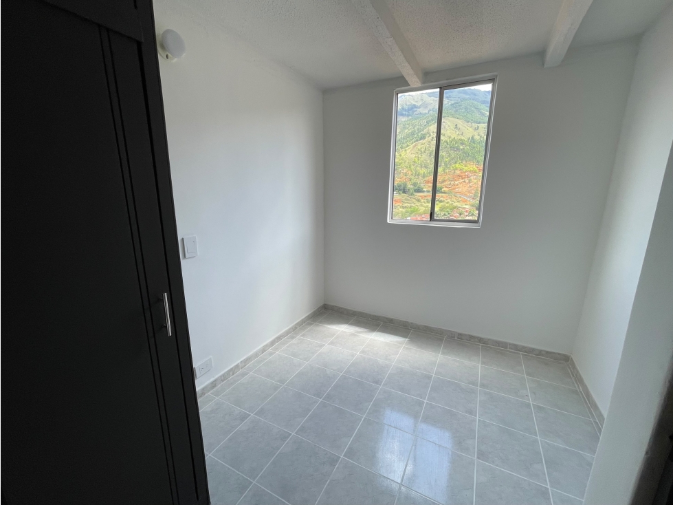 BAJO PRECIO APARTAMENTO EN VENTA SECTOR TERRANOVA NIQUIA 58.35 M2 — foto 5