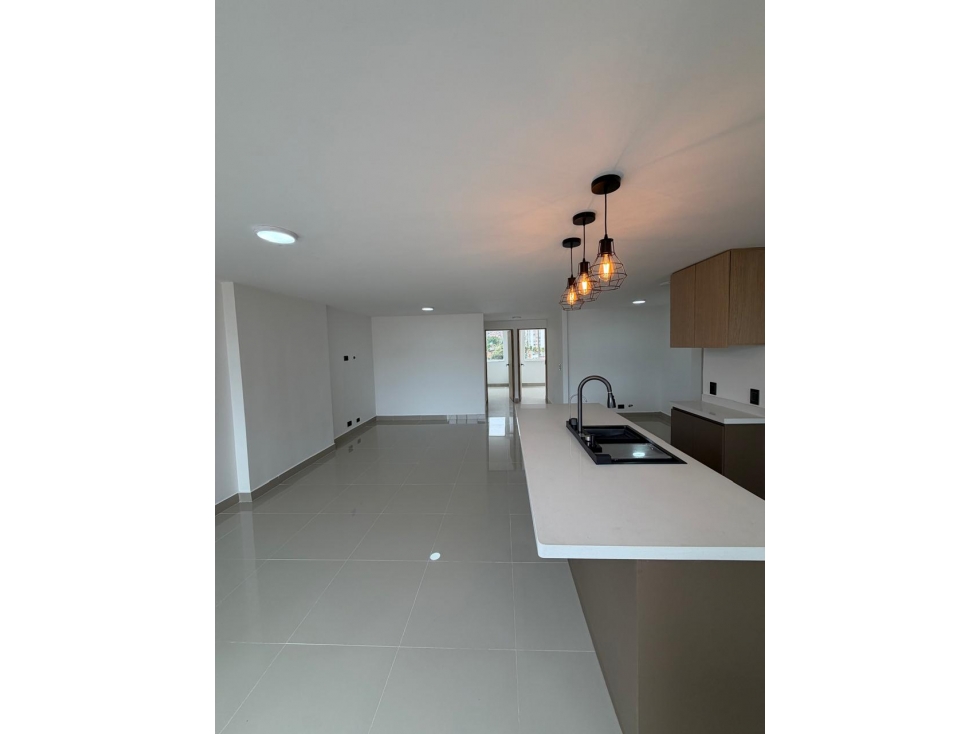 APARTAMENTO EN VENTA CALASANZ, MEDELLÍN PARTE BAJA 83 M2 — foto 3