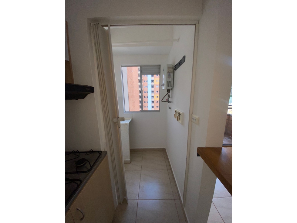 VENDO APTO EN FLORIDA NORTE AMERICA PARQUEADERO Y UTIL — foto 4