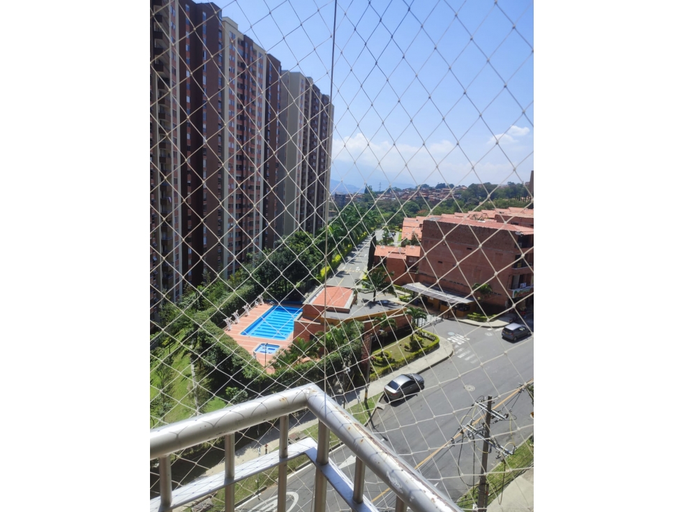 VENDO APTO SECTOR AMAZONIA EN BELLO — foto 4
