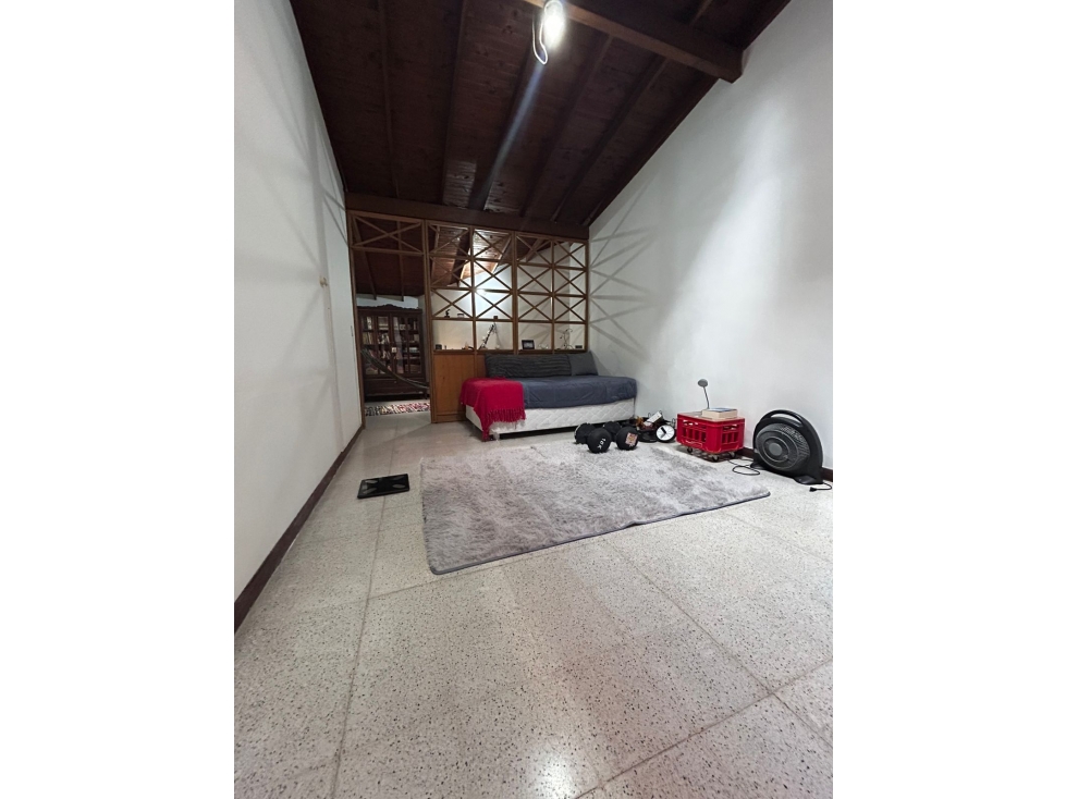 VENDO CASA SEGUNDO PISO EN CONQUISTADORES 245 M2 — foto 6